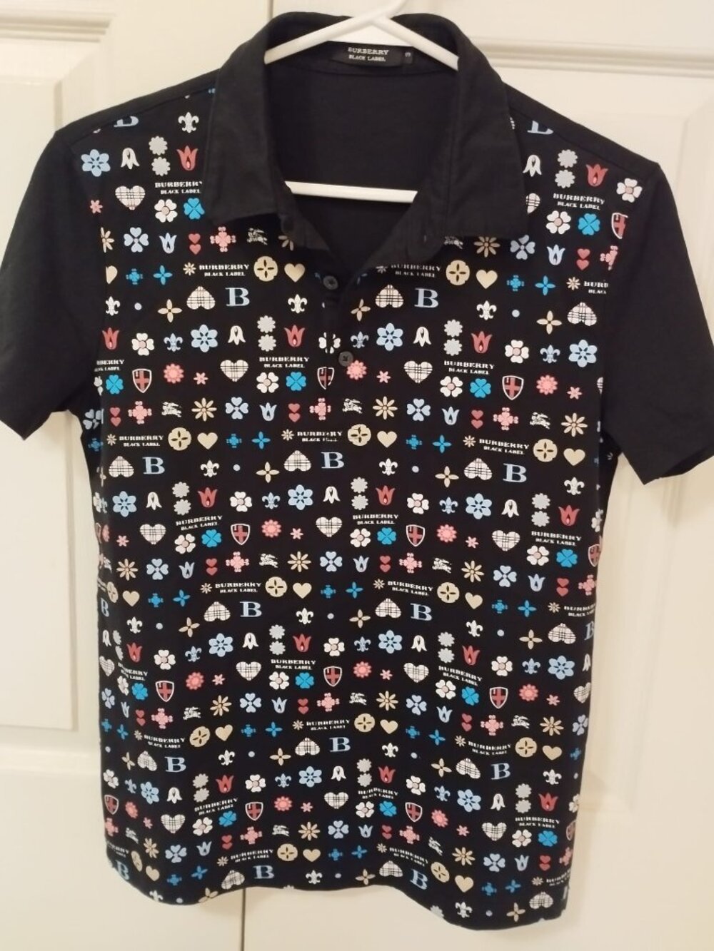 Burberry black label size 3 polo style t shirt